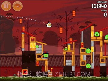 愤怒的小鸟龙年春节版截图2 愤怒的小鸟龙年春节版截图2